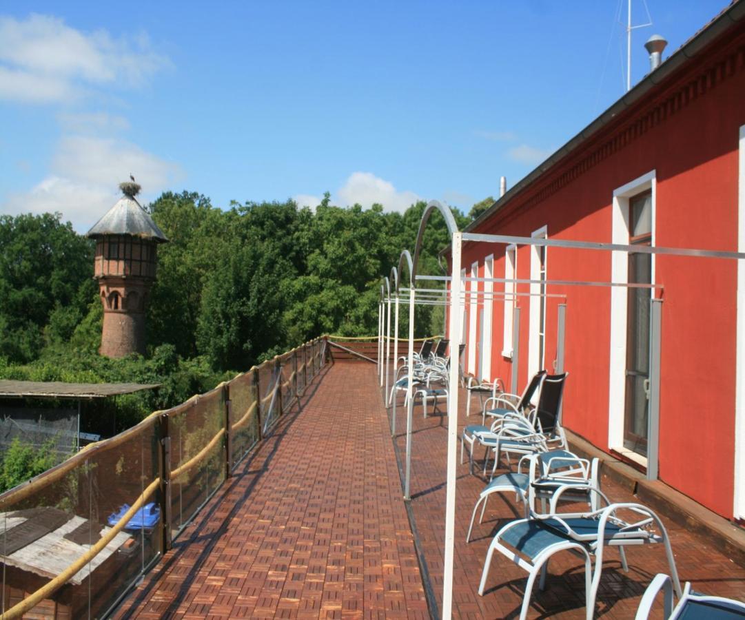 Landhotel Storchenkrug Ruhstadt Екстер'єр фото