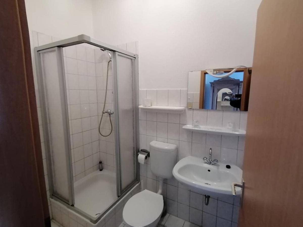 Landhotel Storchenkrug Ruhstadt Екстер'єр фото