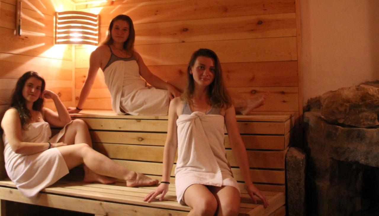 Landhotel Storchenkrug Ruhstadt Екстер'єр фото