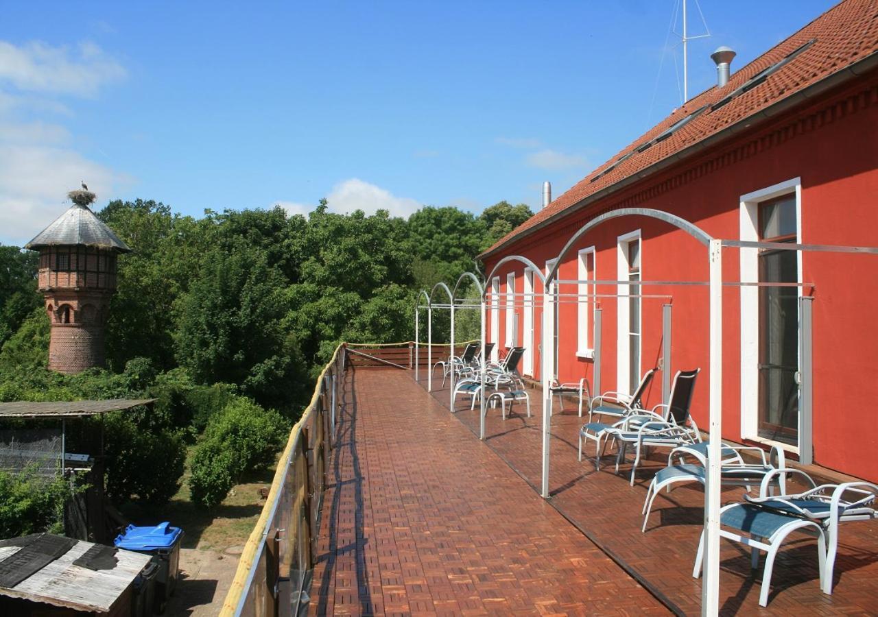 Landhotel Storchenkrug Ruhstadt Екстер'єр фото